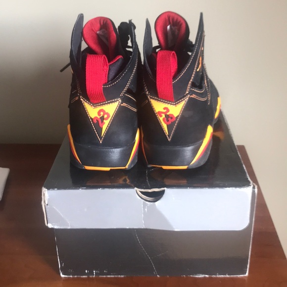SLIGHTLY WORN: Air Jordan 7 Retro - Picture 3 of 8